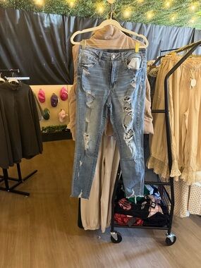 Aeropostale Light Blue Distressed Women's Skinny Jeans A064